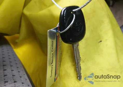 2009 Toyota Sienna Le z USA, uszkodzony, nr VIN 5TDZK23C09S285800